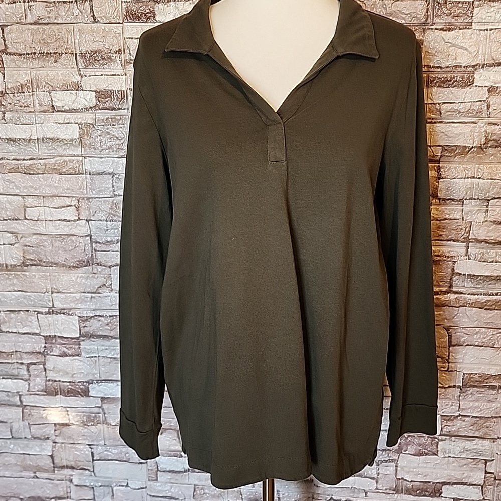 Talbots Dark Green V- Neck  Longsleeve